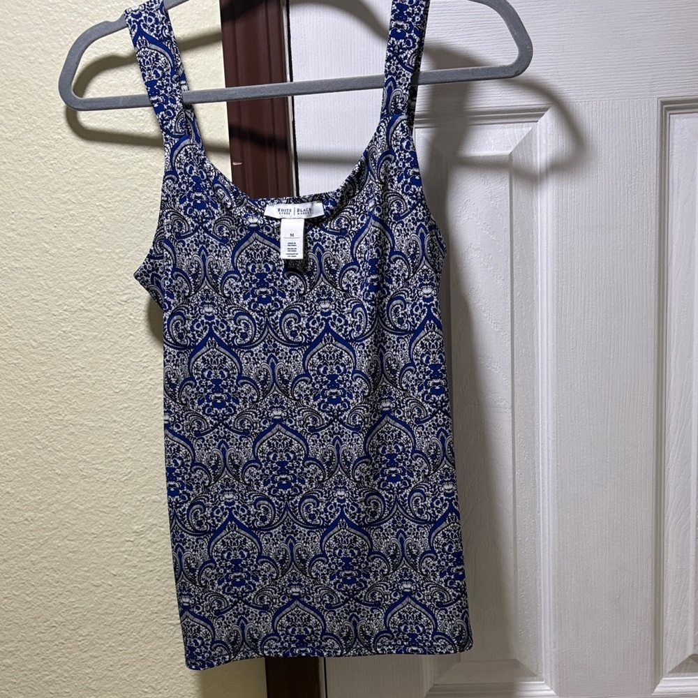 White House Black Market Navy and White Printed Scoop Tank